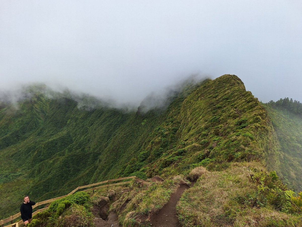 Alto do Brejo (927&nbsp;m)